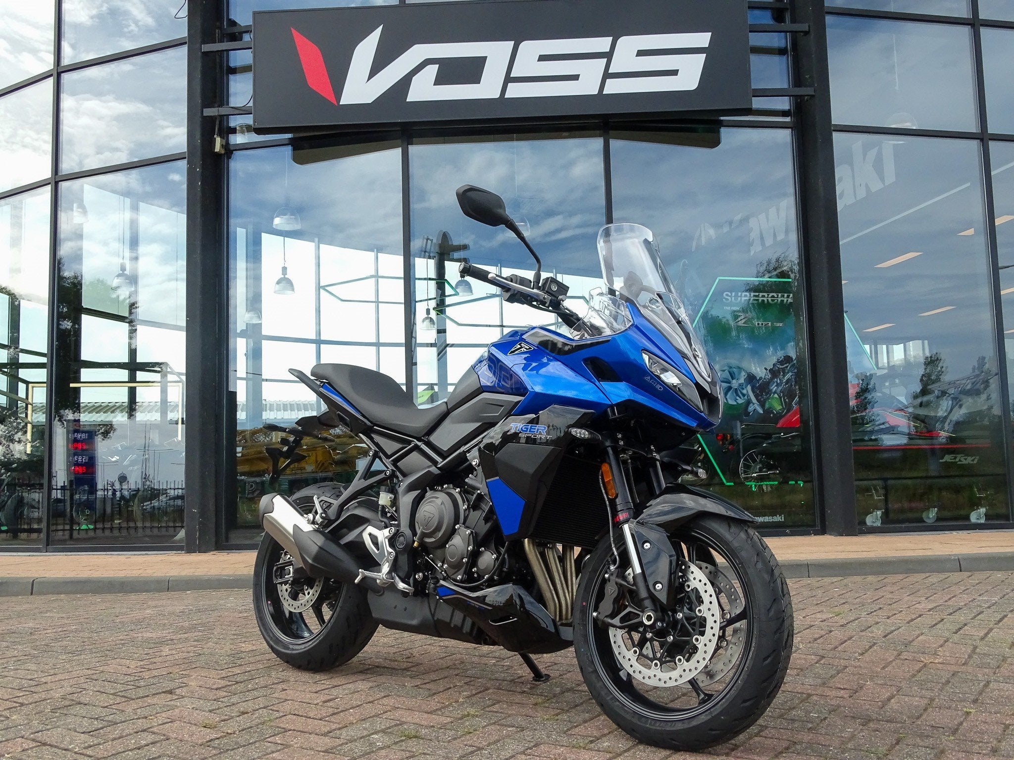 Triumph TIGER SPORT 800 (bj 2026), Triumph Motocycles, Nieuw, Bedrijf, De Droogmakerij 40A
1851 LX   Heiloo, NL