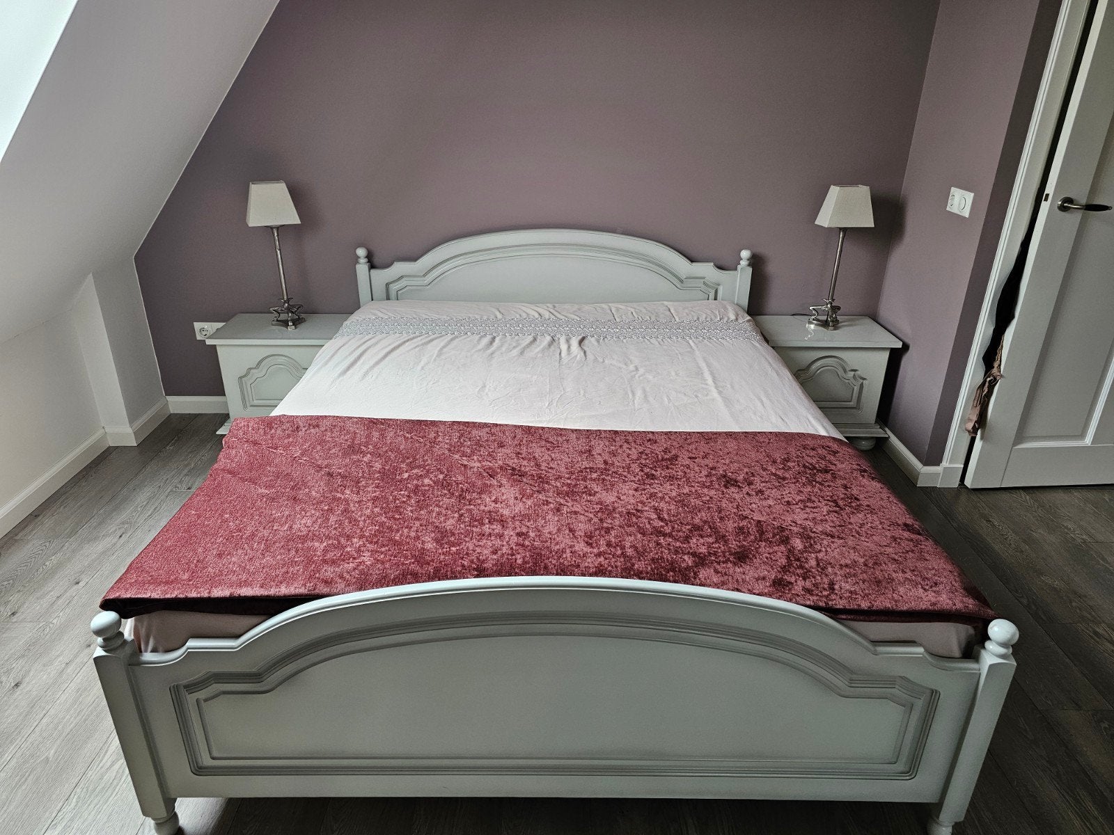 Complete Slaapkamer: Bed, Kledingkast, Ladekast, Nachtkas, Ophalen, Zo goed als nieuw, Tweepersoons, Klassiek, Elegant
