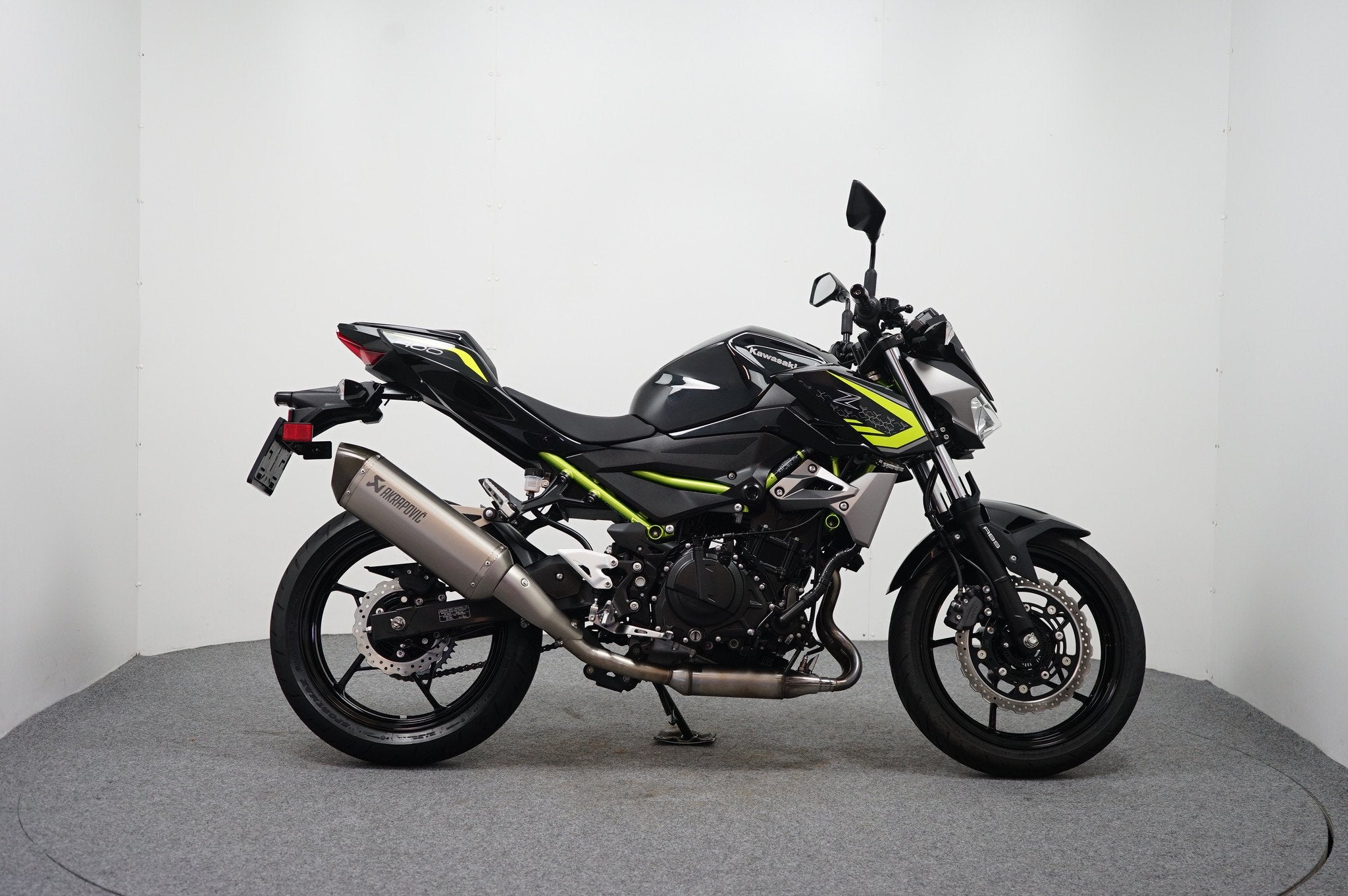Kawasaki Z 400 ABS (bj 2021), 399 cc, ABS, Handgeschakeld, 12 t/m 35 kW