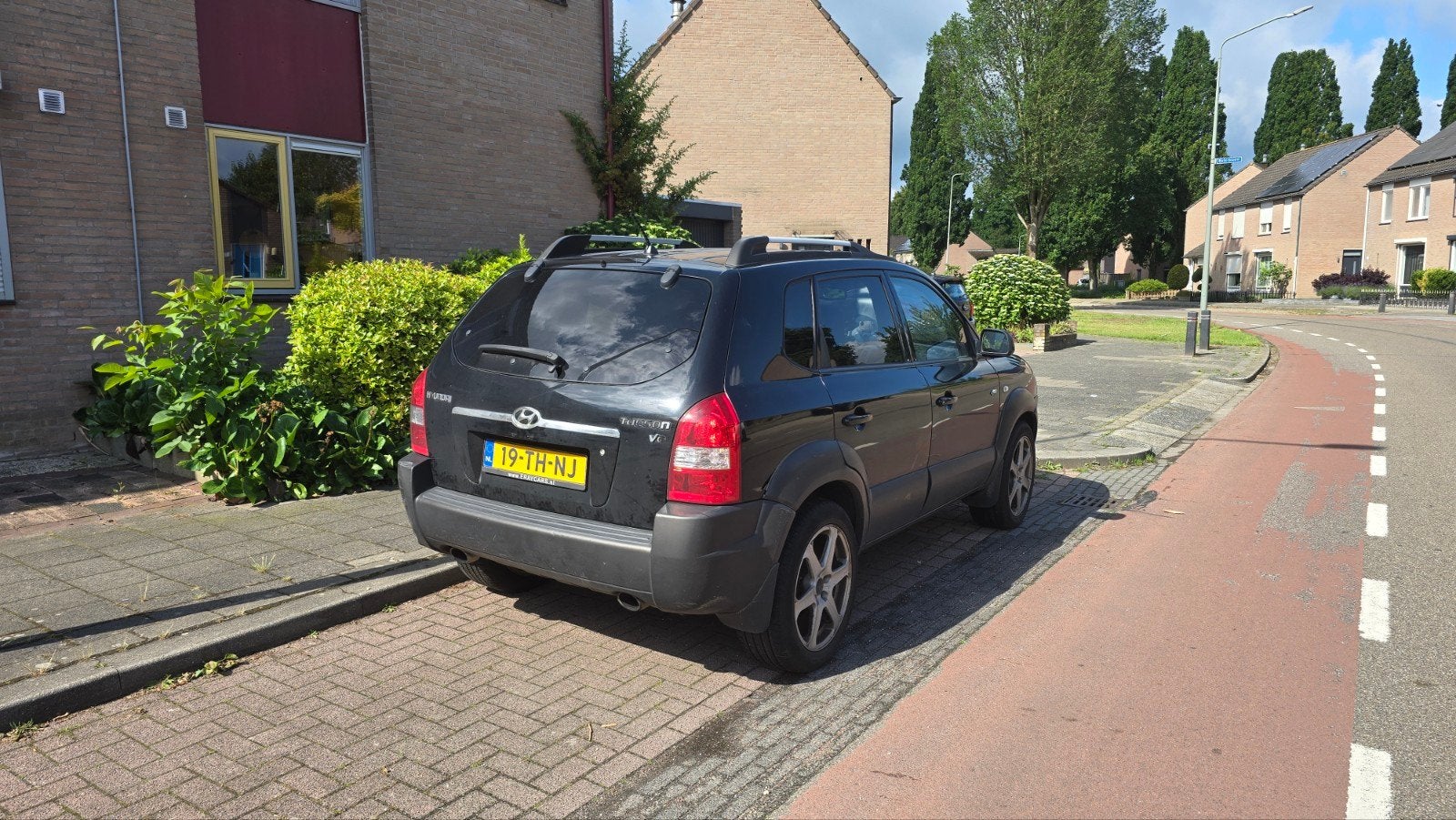 Hyundai Tucson 2.7 I 4WD AUT 2006 Zwart Airco, APK 01/2027, Auto's, Automaat, Zwart, 2656 cc, Zwart