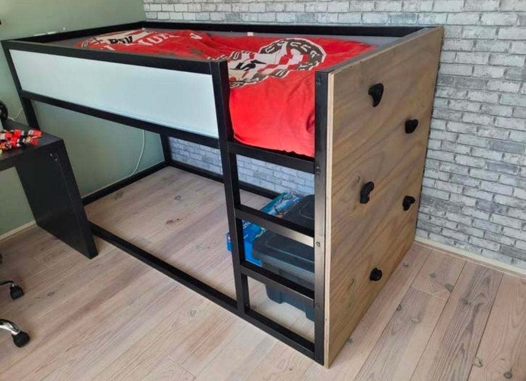 Ikea Kura halfhoogslaper met klimwand, Ophalen, Zo goed als nieuw, Halfhoogslaper