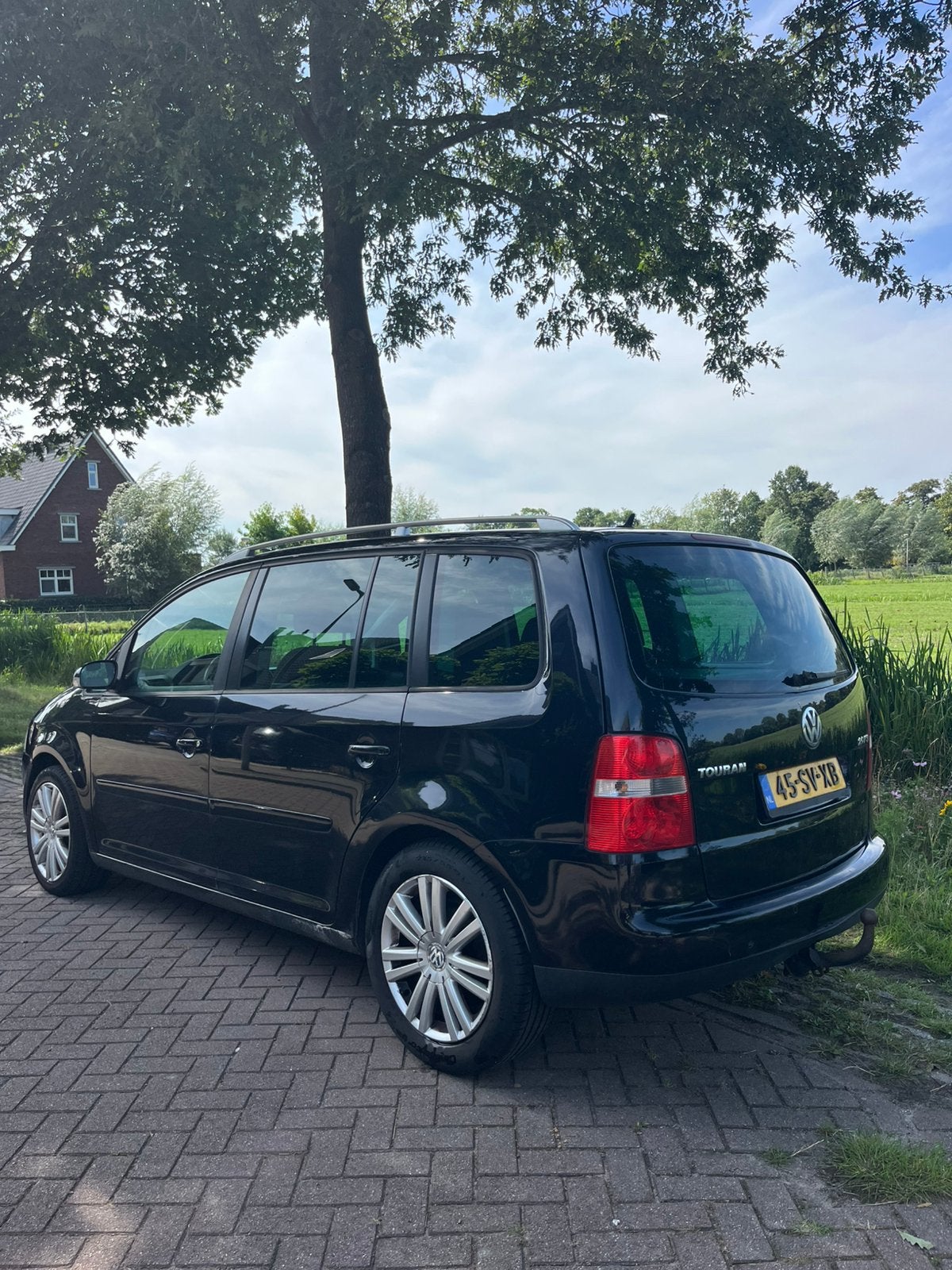 Volkswagen Touran 2.0 110KW 2006 Zwart, Ophalen, Gebruikt, Volkswagen