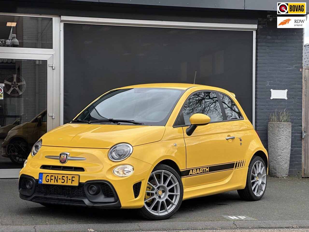 Fiat 500 1.4 T-Jet Abarth 595 DAB / AIRCO / NAVI, Auto's, Fiat, Voorwielaandrijving, Gebruikt, Euro 6, Bedrijf