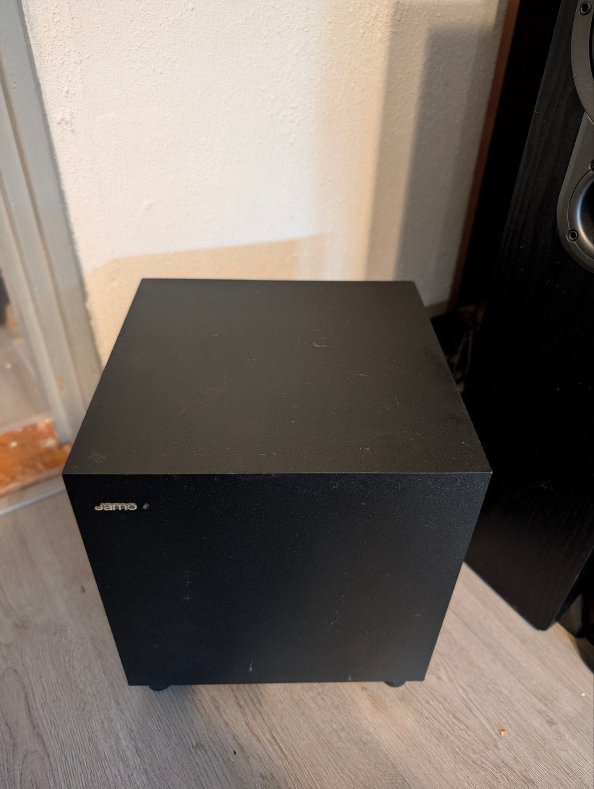 Foto 4 van Jamo S426 HSC 3 + Jamo SUB 210 + Denon AVR-X1100W