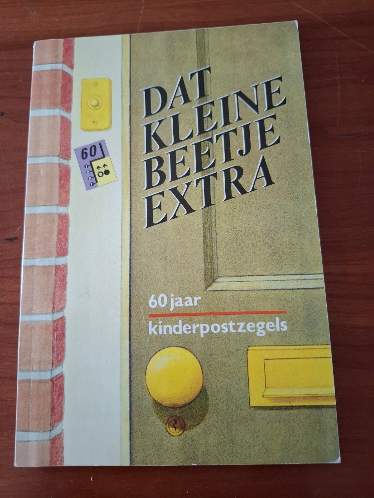 Dat Kleine Beetje Extra - 60 jaar kinderpostzegels, Postzegels en Munten, Postzegels | Toebehoren, Ophalen of Verzenden, Overige typen