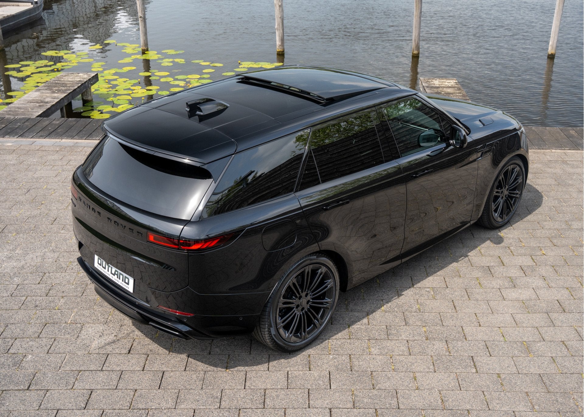 Land Rover Range Rover Sport P460e Dynamic HSE | Alle Opties, Auto's, Dealer onderhouden, Zwart, 40 min, Vierwielaandrijving
