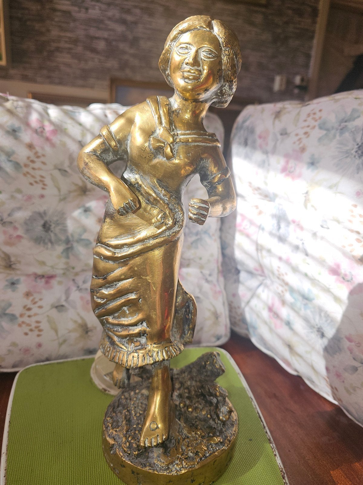 Vintage Bronzen Beeld van Vrouw - Afrikaanse Stijl, Gepatineerd, Ophalen of Verzenden, Brons, 20 - 50 cm