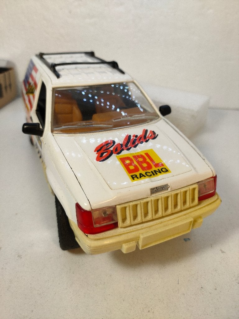 JEEP Grand Cherokee - 1:18 - MAJORETTE 1995, Ophalen of Verzenden, Gebruikt, Auto, Overige merken