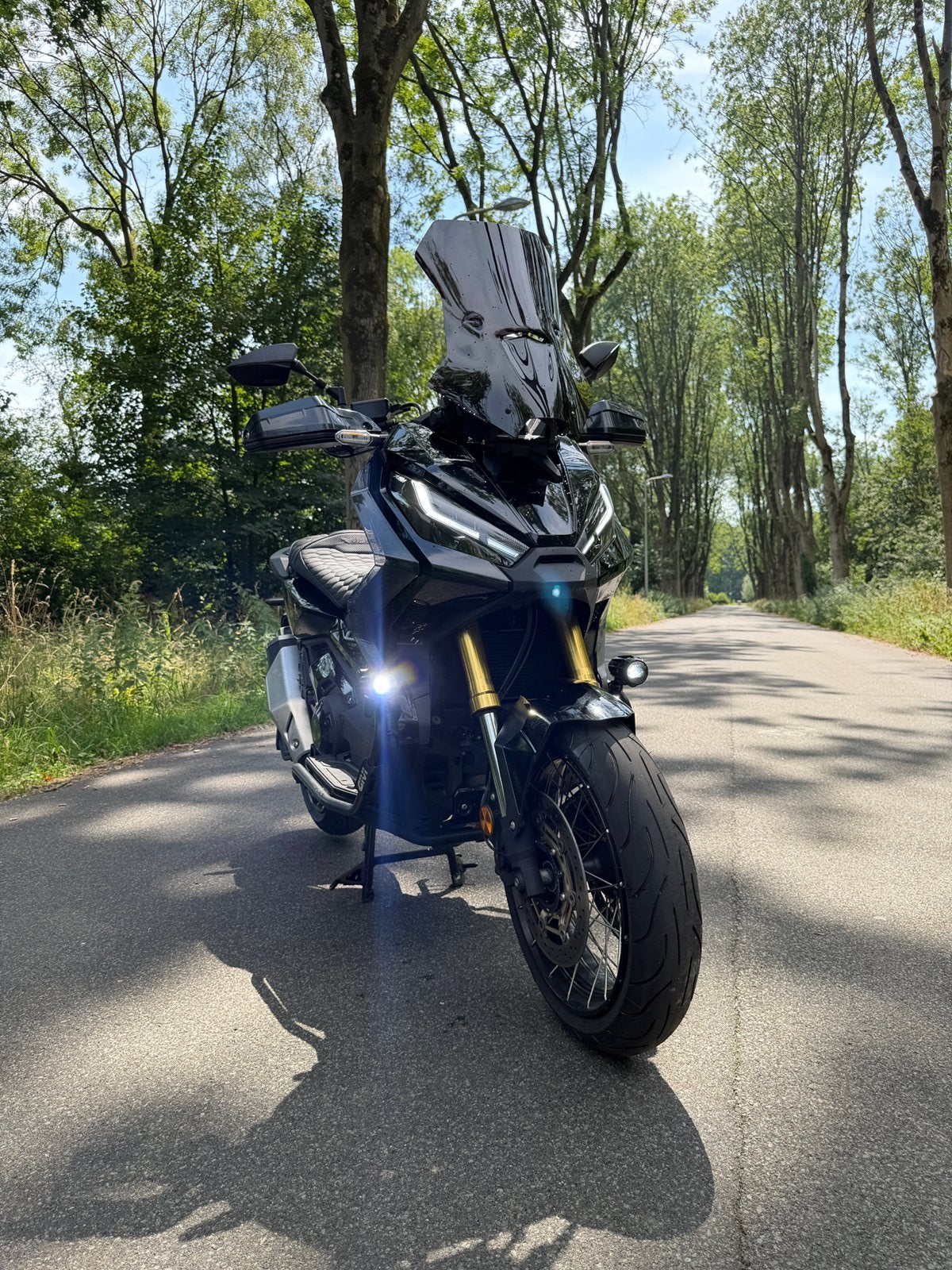 Nette Honda XADV 750 Full Option Dealer Onderhouden, 8650 KM, 750 cc, Occasion, Meer dan 35 kW, Automaat