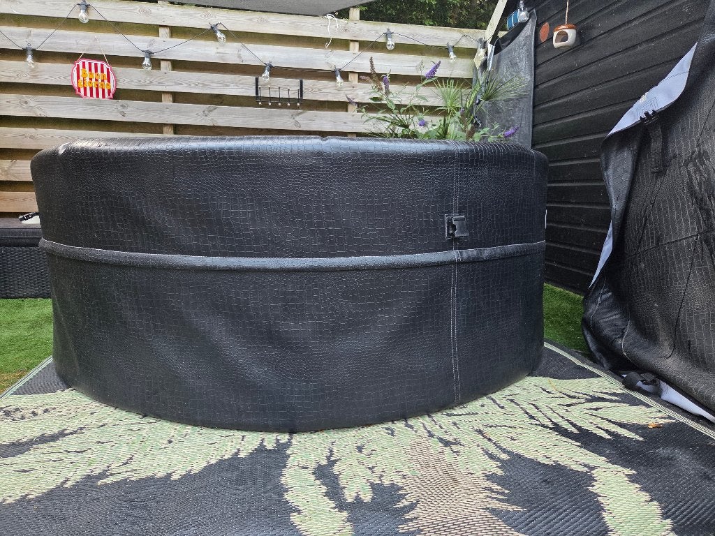 Exit jacuzzi/bubbelbad/hottub, Ophalen, Gebruikt, Filter, Vast