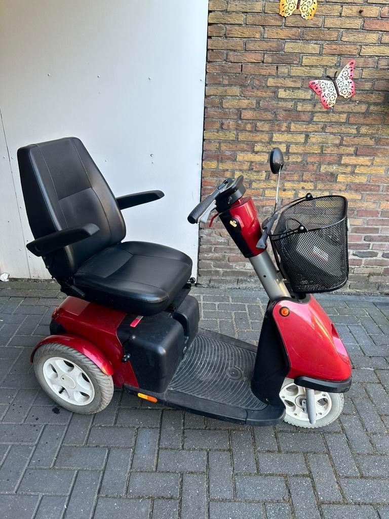 Scootmobiel trophy, Diversen, Brommobielen en Scootmobielen, Ophalen, Zo goed als nieuw, 16 km/u of meer