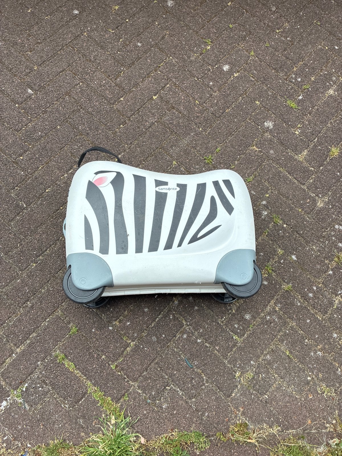 Samsonite Kinderkoffer Zebra - Nog prima!, Hard kunststof, Minder dan 50 cm, Zo goed als nieuw, Minder dan 35 cm