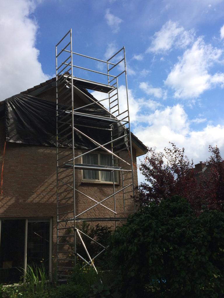 Rolsteiger huren omgeving Deventer, Doe-het-zelf en Verbouw, Steigers, Ophalen, Zo goed als nieuw, Rolsteiger of Kamersteiger