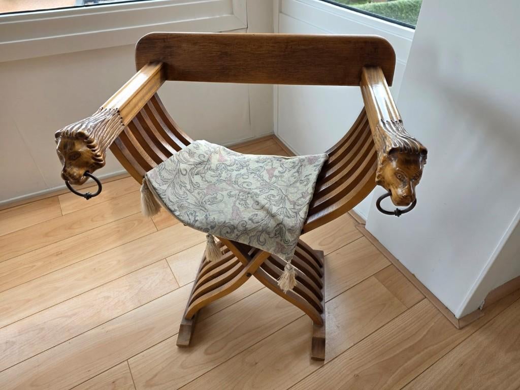 bidstoeltje, Antiek en Kunst, Antiek | Meubels | Stoelen en Banken, Ophalen