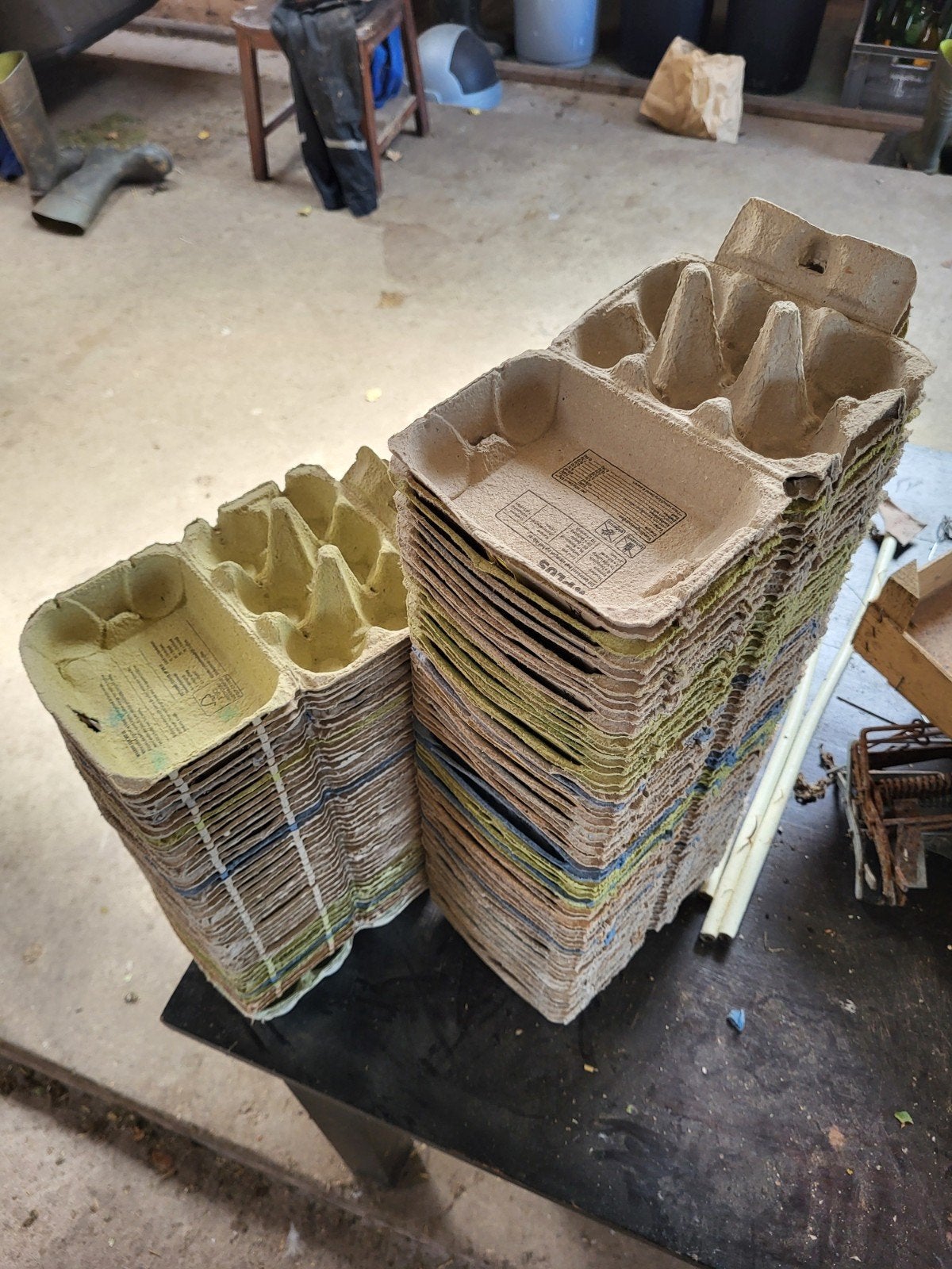 lege eierdozen, Ophalen, Doos, Minder dan 50 cm, Minder dan 40 cm