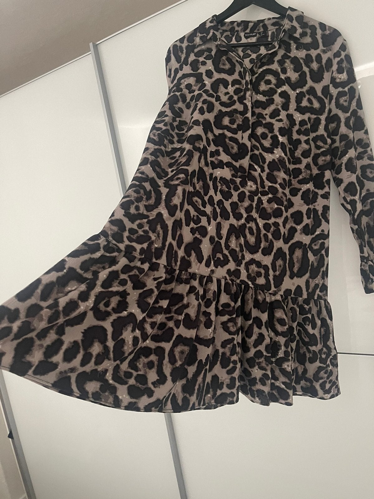 Dames jurk, Kleding | Dames, Maat 46/48 (XL) of groter, Ophalen of Verzenden, Zo goed als nieuw, Grijs