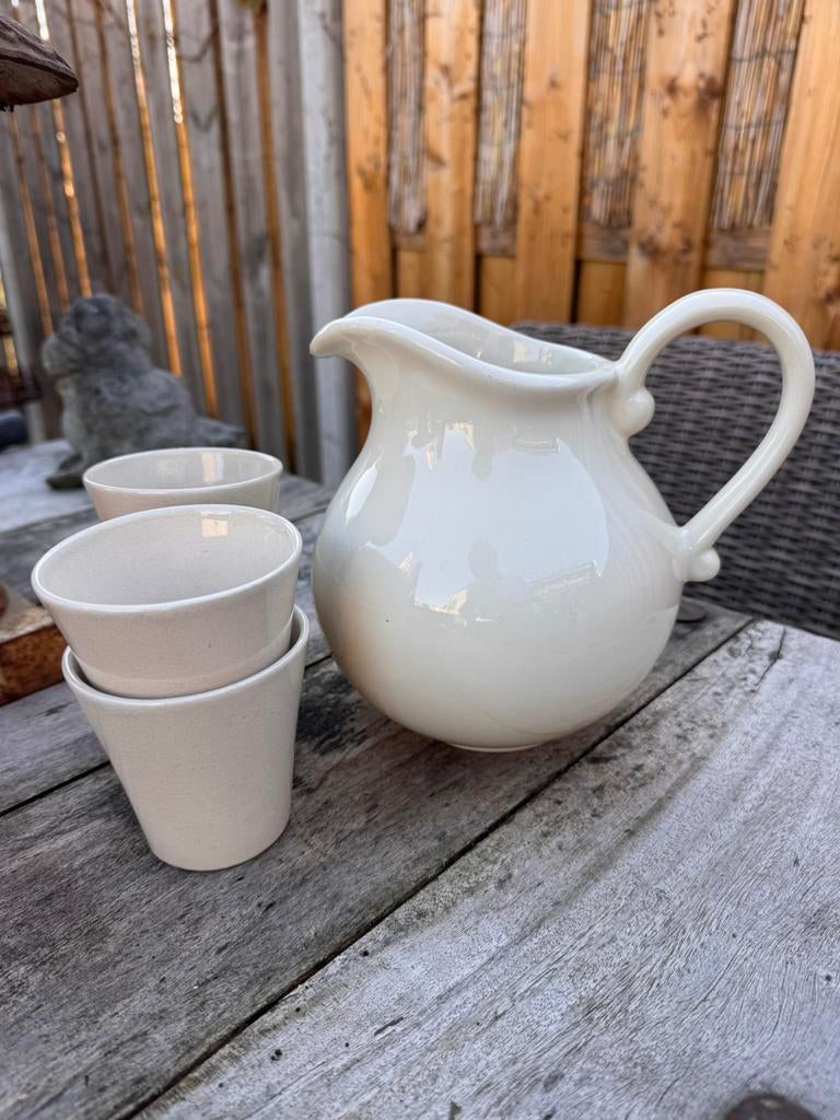 Brocante melkkan met bekers, Gebruikt, Overige typen, Ophalen of Verzenden, Overige stijlen