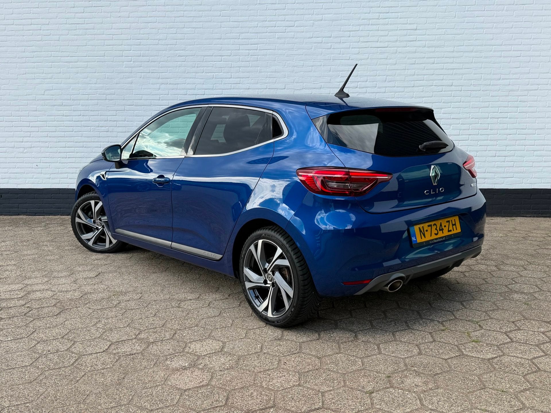 Renault Clio 1.3 TCe R.S. Line AUTOMAAT l CRUISE l CAMERA!, 15 km/l, Gebruikt, 4 cilinders, 1133 kg