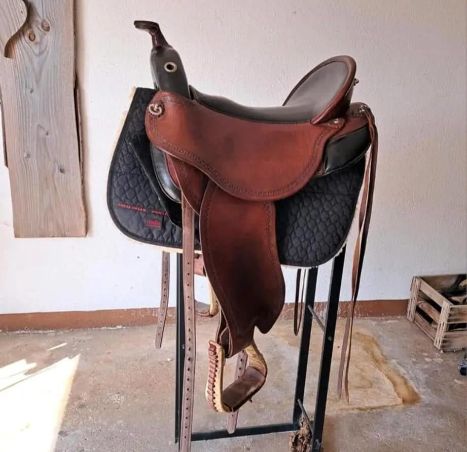 Deuber Quantum Short & Light western zadel, Dieren en Toebehoren, Paarden en Pony's | Zadels, Western, Ophalen