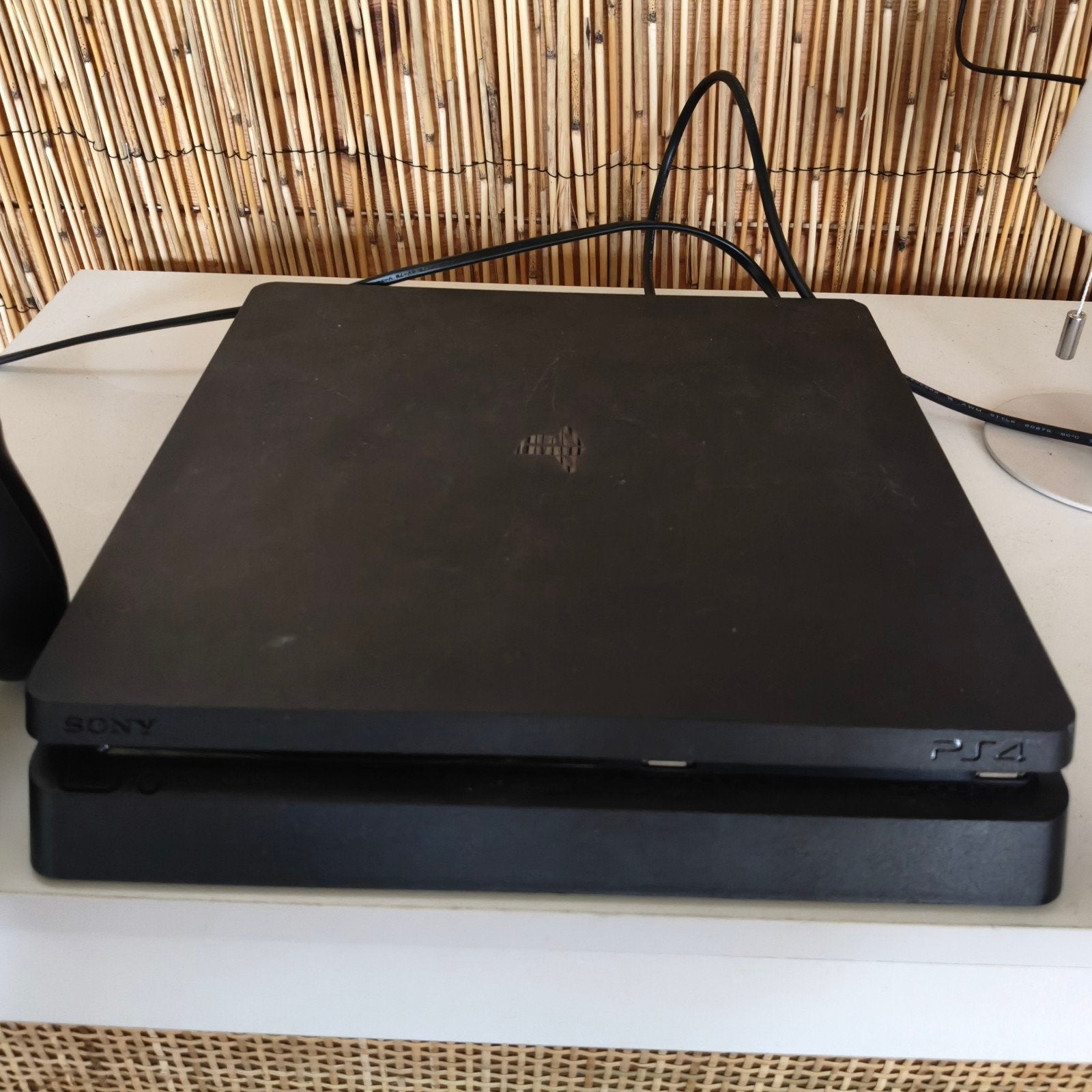 Playstation 4 met 2 controllers, laadstation en 5 spellen, Ophalen, Zo goed als nieuw, Met 2 controllers, Met games