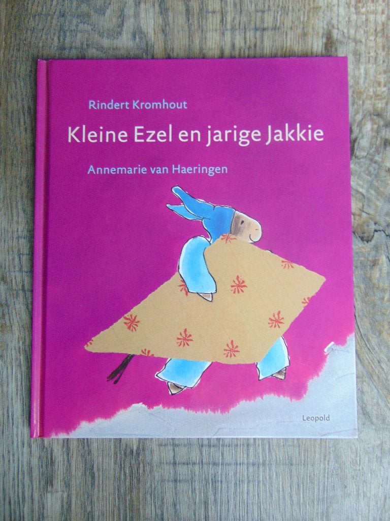 Kleine ezel en jarige Jakkie - boek Rindert Kromhout, Boeken, Fictie algemeen, Ophalen of Verzenden, Zo goed als nieuw, Voorleesboek