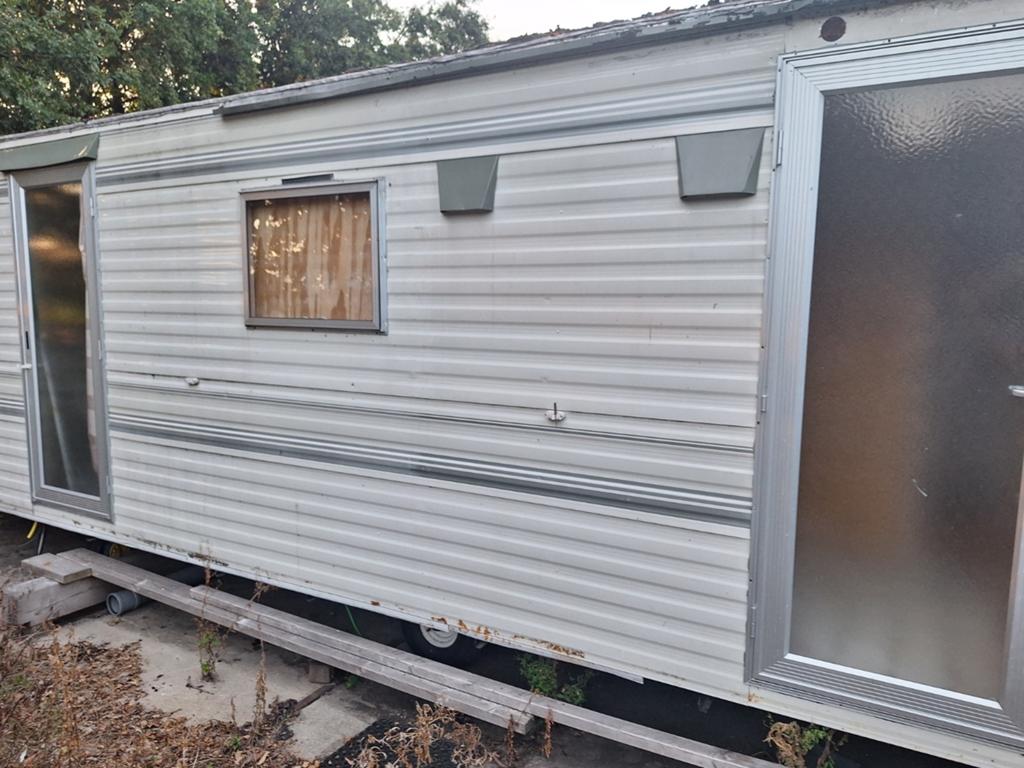 Stacaravan 8.8mx3.15m, Caravans en Kamperen, Stacaravans, Ophalen of Verzenden