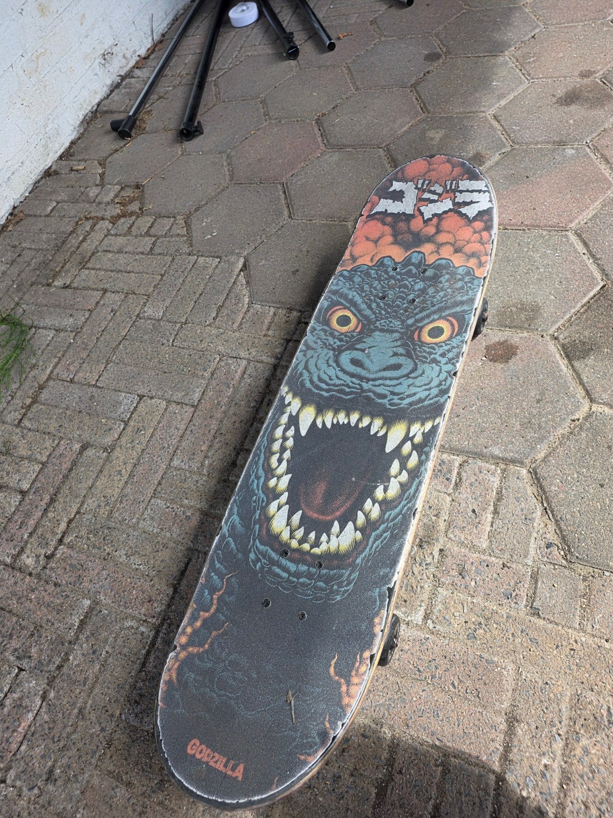 Custom Skateboard - Binnen geskate, amper gebruikt, Sport en Fitness, Skateboarden, Ophalen of Verzenden, Zo goed als nieuw, Skateboard