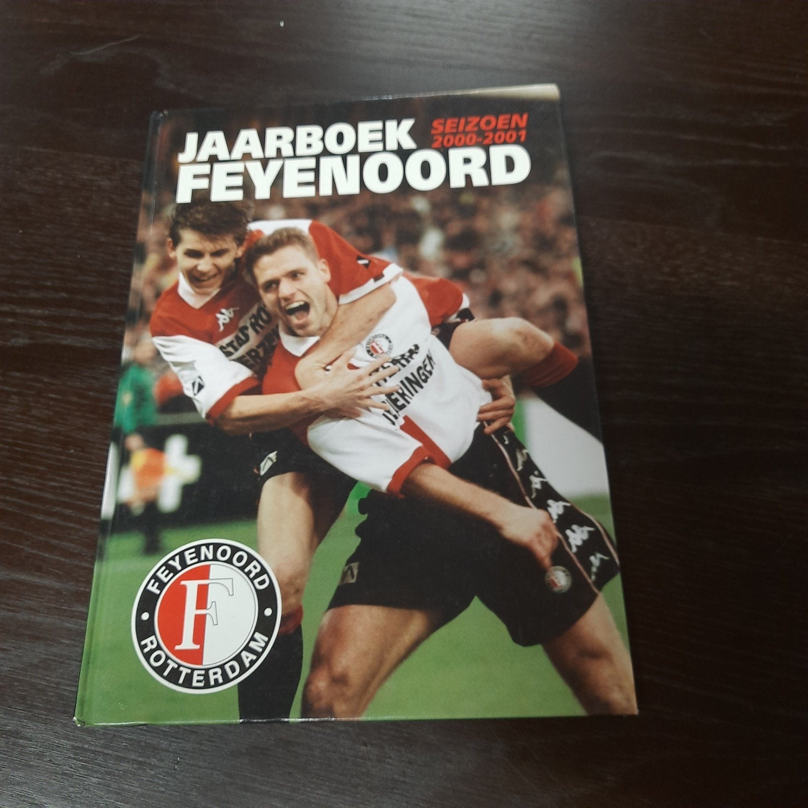 Jaarboek Feyenoord Seizoen 2000-2001, Ophalen of Verzenden, Zo goed als nieuw, Onbekend, Balsport