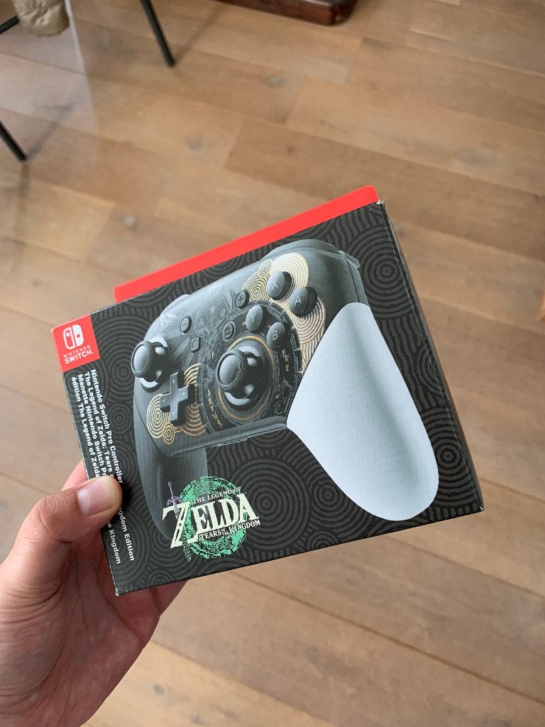 Switch Zelda Tears of the Kingdom Pro Controller (Nieuw), Overige controllers, Nieuw, Ophalen of Verzenden, Draadloos