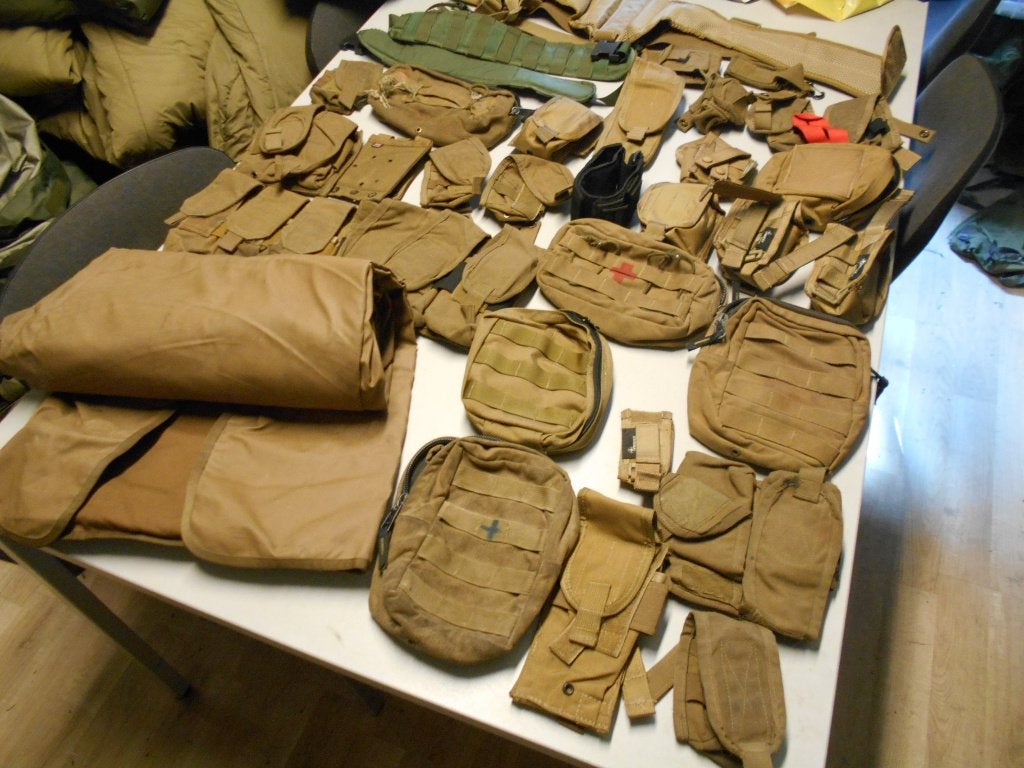 Pouches KCT Profile equipment en meer (zie alle foto's), Ophalen of Verzenden, Landmacht, Nederland, Embleem of Badge