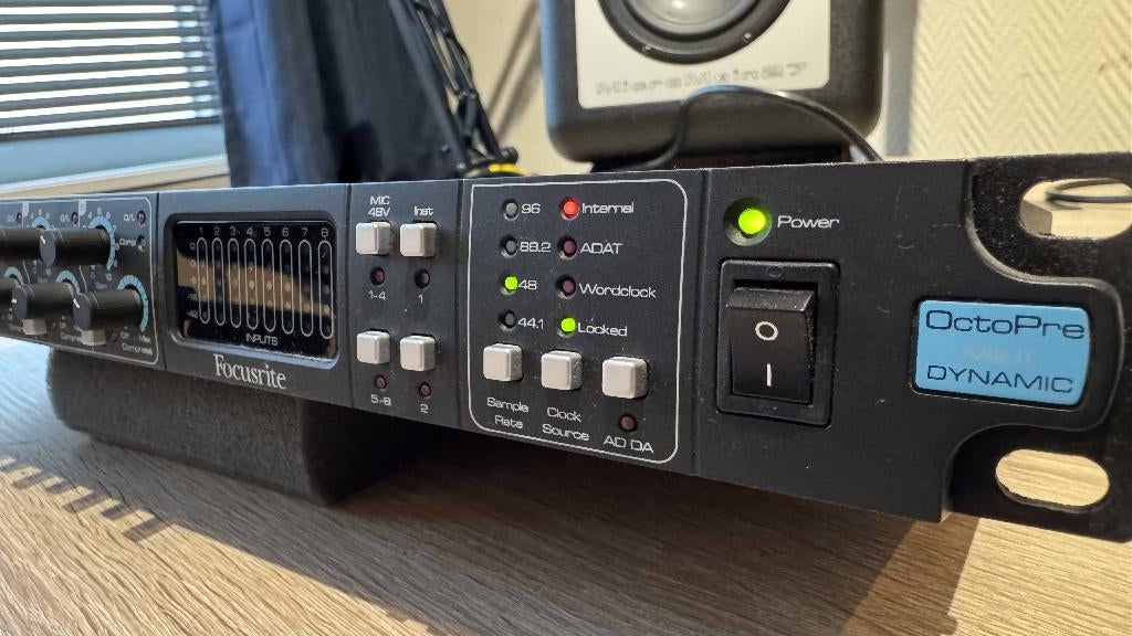 Focusrite OctoPre Dynamic MKII - preamp met compressors, Ophalen of Verzenden, Gebruikt, Audio