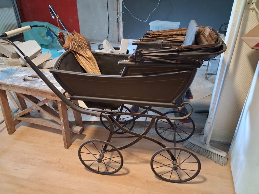 Antieke kinderwagen - Decoratief en uniek, Ophalen