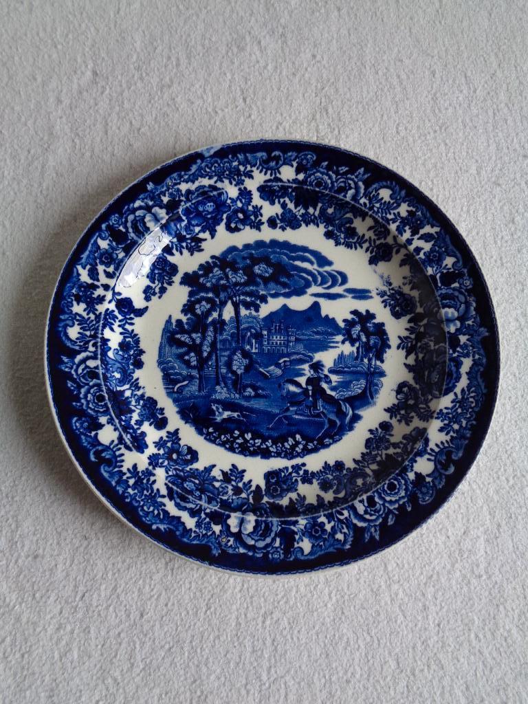 Petrus Regout borden + kom, Ophalen of Verzenden