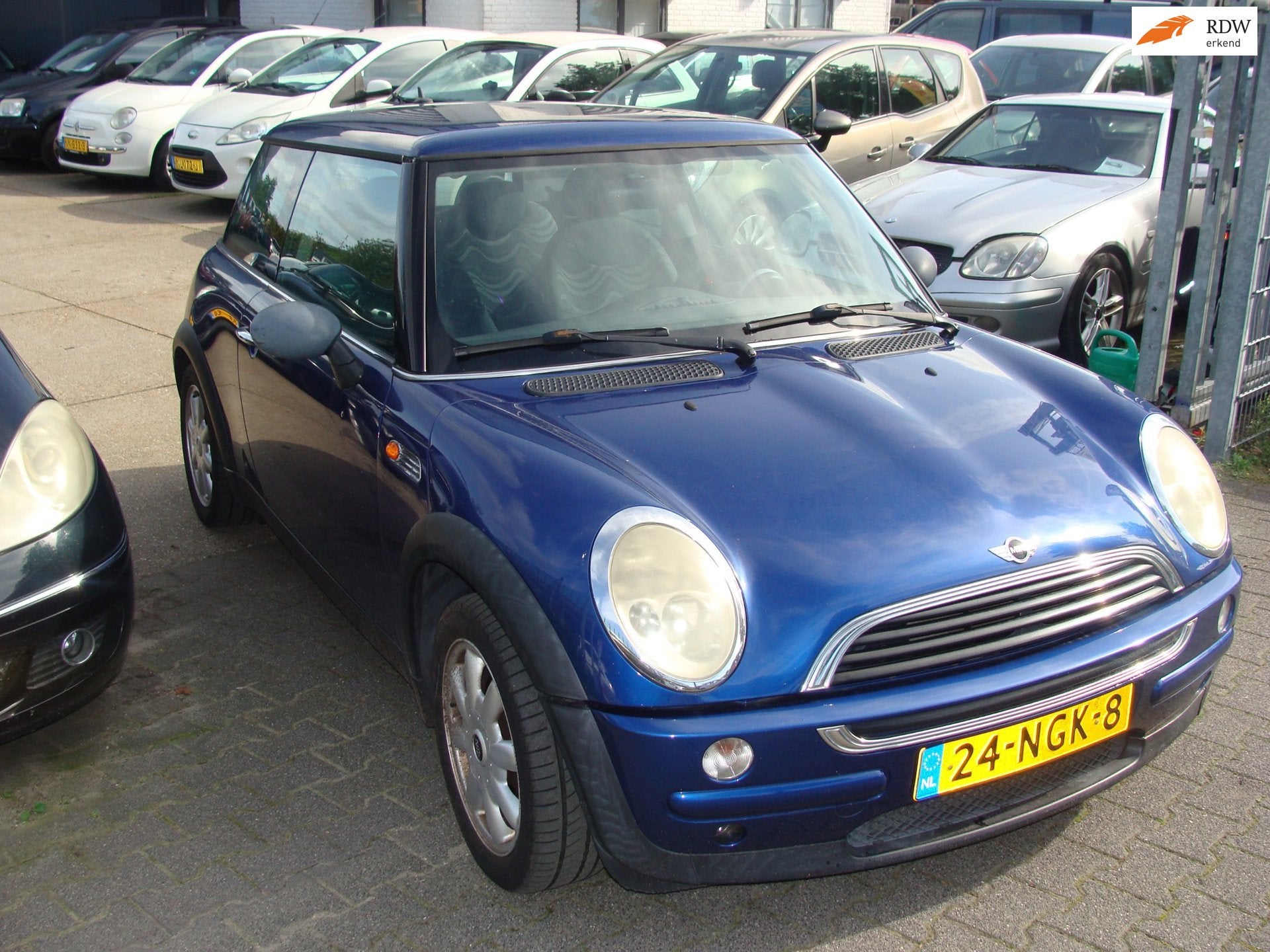 Mini 3-Deurs 1.6 One Pepper airco elek pak nap apk, Auto's, Voorwielaandrijving, 15 km/l, Gebruikt, 4 cilinders