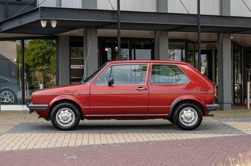 Volkswagen Golf 1.5 GL Automaat (bj 1983), Auto's, Automaat, Stof, Origineel Nederlands, Bedrijf