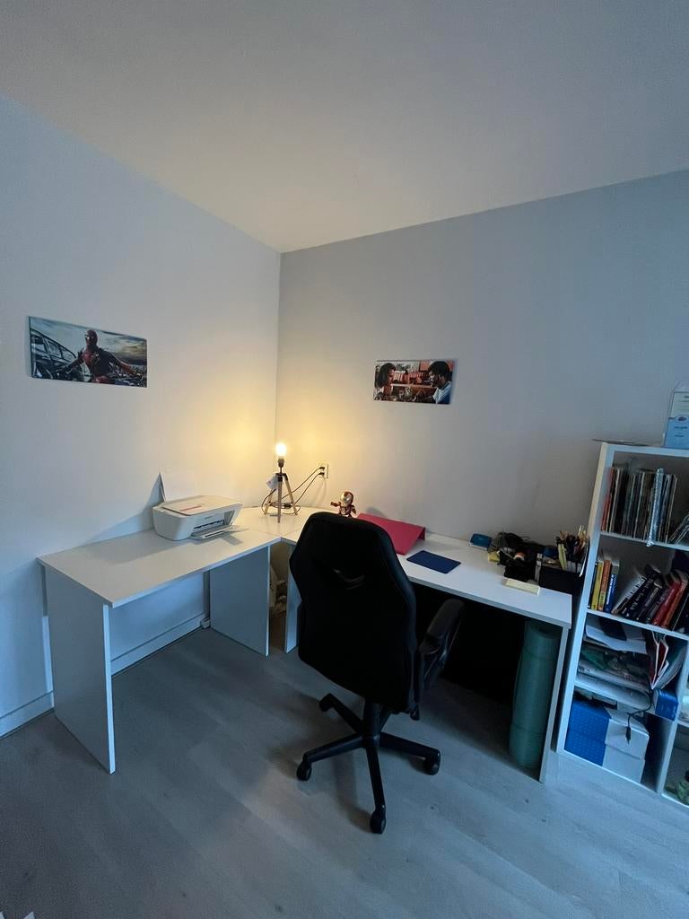 Hoekbureau wit, Ophalen, Gebruikt