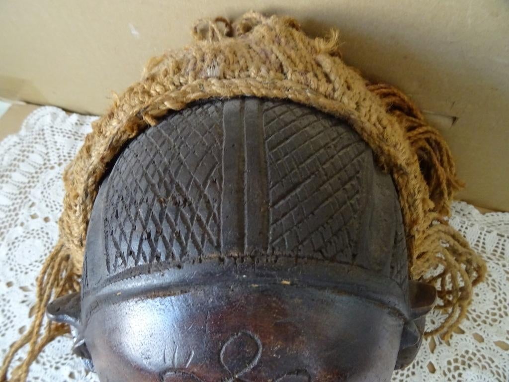 Afrikaans masker Chokwe Mwano Pwo masker Angola of Congo, Ophalen of Verzenden