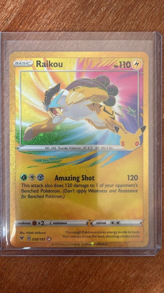 Pokemon Raikou 050/185 Amazing Shot Kaart, Ophalen of Verzenden, Zo goed als nieuw, Losse kaart, Foil