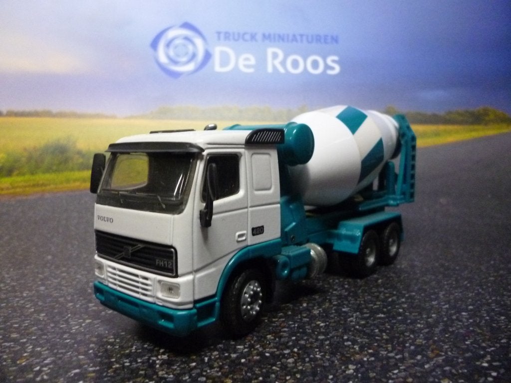 Volvo FH12 Betonmixer, Ophalen of Verzenden, Zo goed als nieuw, Hijskraan, Tractor of Landbouw, Overige merken