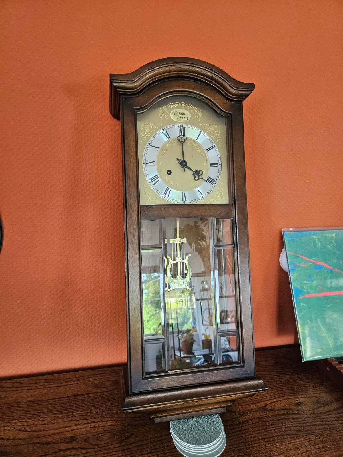 AMS Wandklok Tempus Fugit, Ophalen