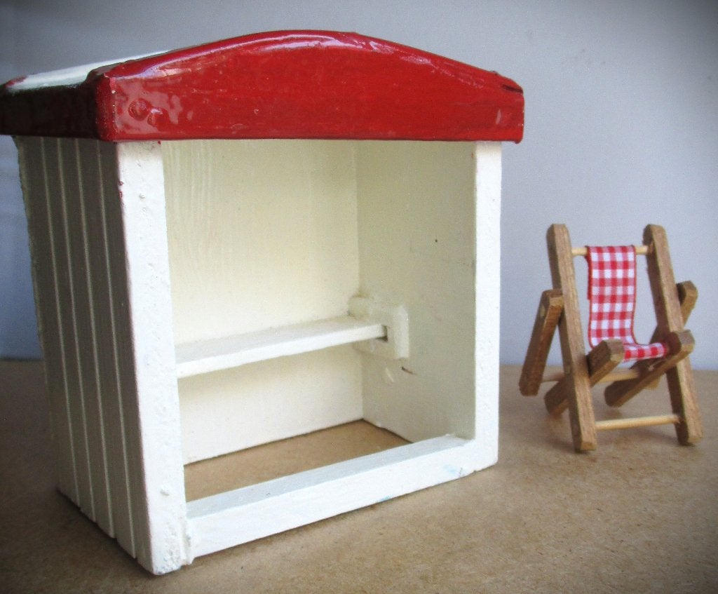 Strandtentje~Strandtent~Houten Katwijkse Strandcabine~Poppen, Ophalen of Verzenden, Zo goed als nieuw, Overige typen