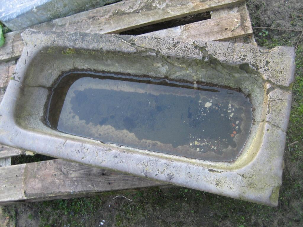 oude marmeren voederbak,bloembak trog, Ophalen, Gebruikt