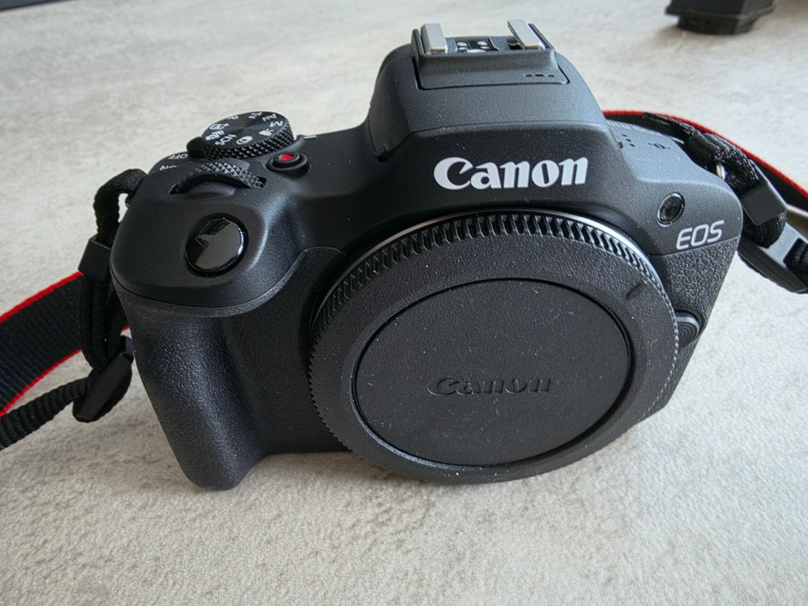 Canon EOS R100 Systeemcamera  met asesoires, Audio, Tv en Foto, Bluetooth, Canon, Ophalen of Verzenden, Zo goed als nieuw