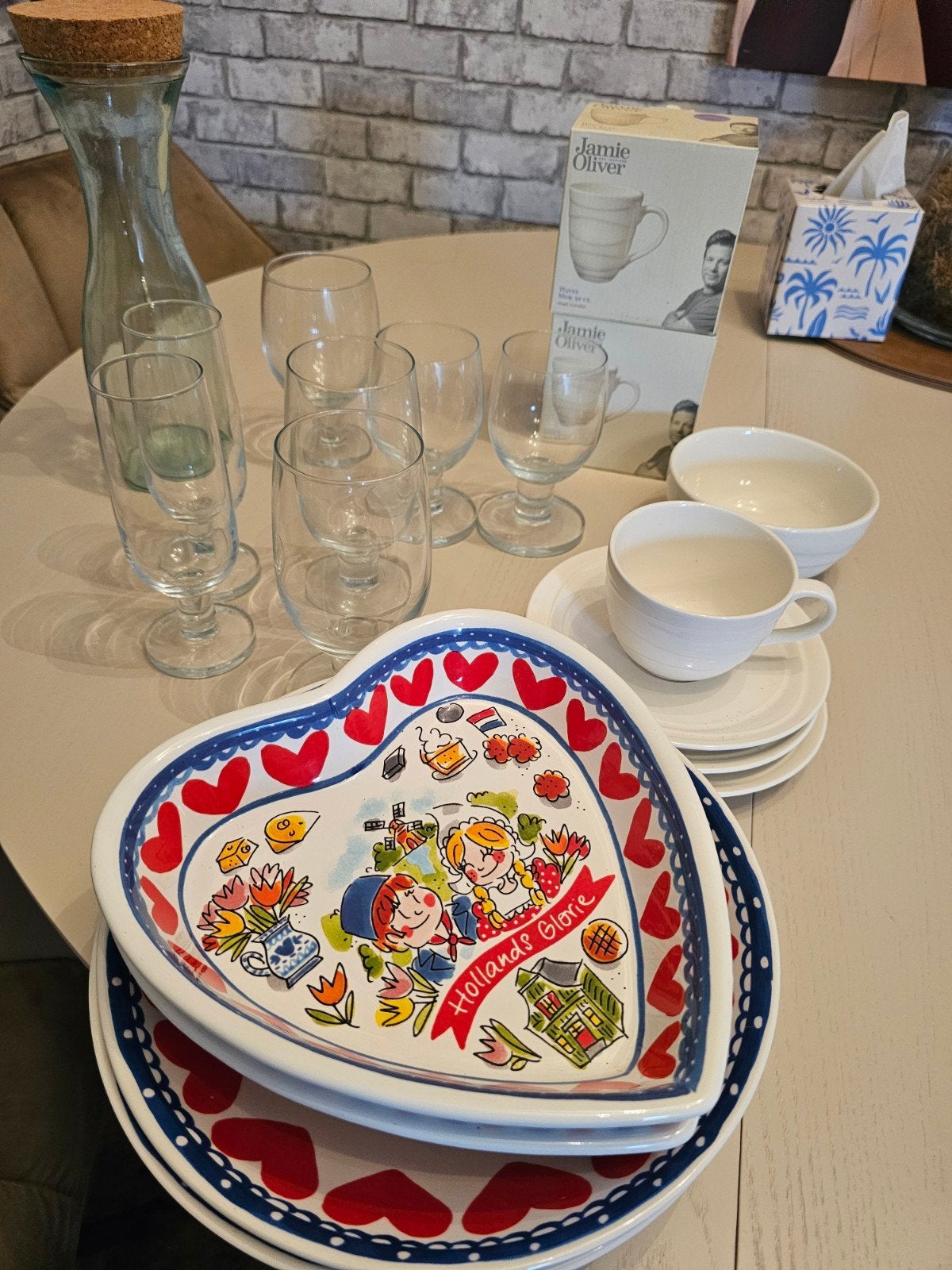 Diverse serviesgoed, glazen - Jamie Oliver, Blid, Huis en Inrichting, Overige merken, Keramiek, Ophalen of Verzenden, Zo goed als nieuw