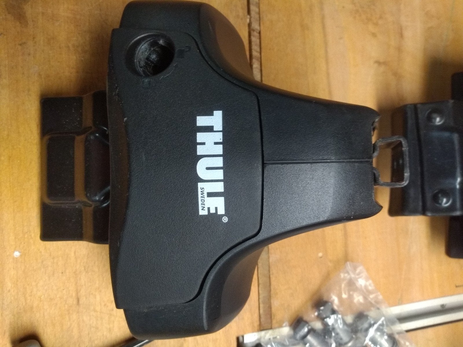 Dakrailvoeten Thule Wingbars Edge Volvo S60., Ophalen of Verzenden, Zo goed als nieuw