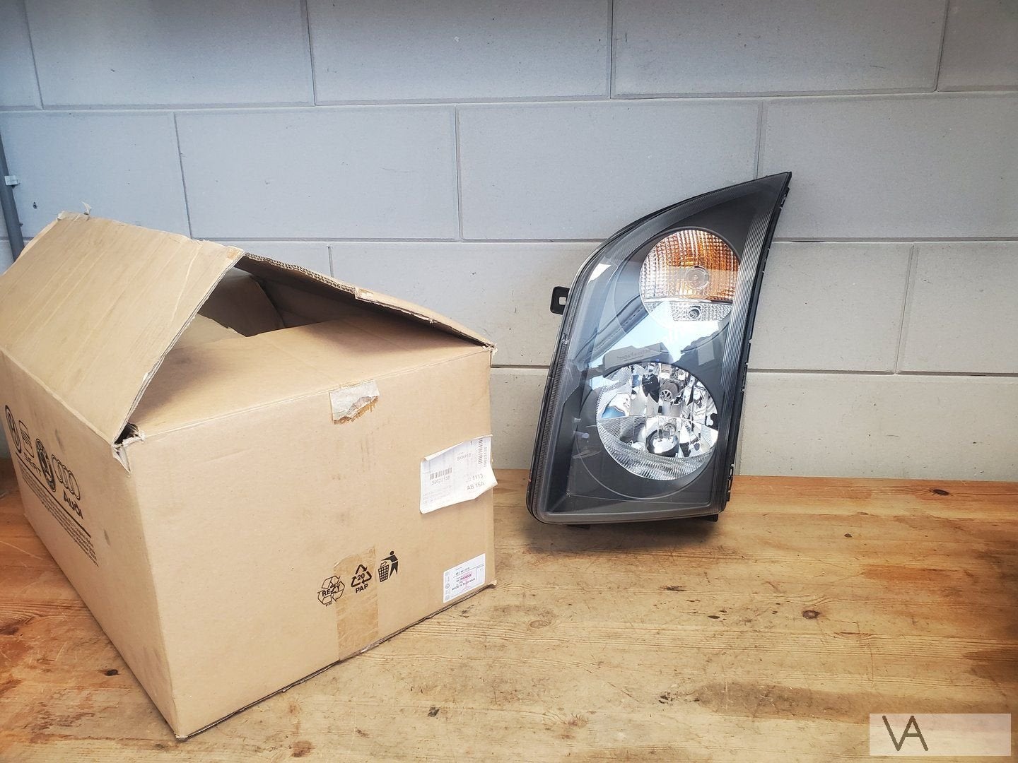 VW Volkswagen Crafter 2006 -2013 koplamp links NIEUW in doos, Gebruikt, -, Volkswagen, -