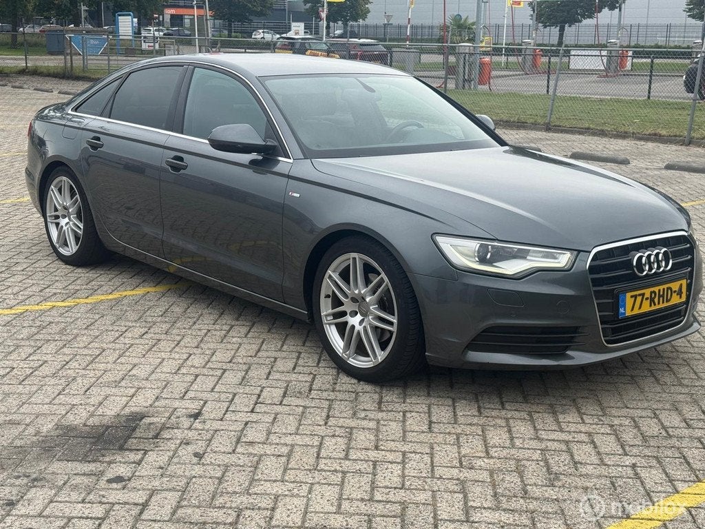 Audi A6 Limousine 2.8 FSI S-LINE sedan, Auto's, Audi, Euro 5, Gebruikt, 2773 cc, Bedrijf
