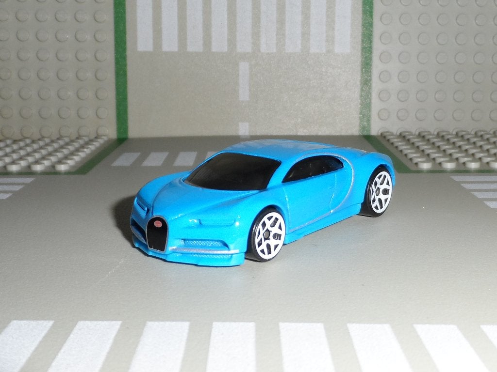 Hot Wheels - '16 Bugatti Chiron - 1:64, Ophalen of Verzenden, Nieuw, Auto