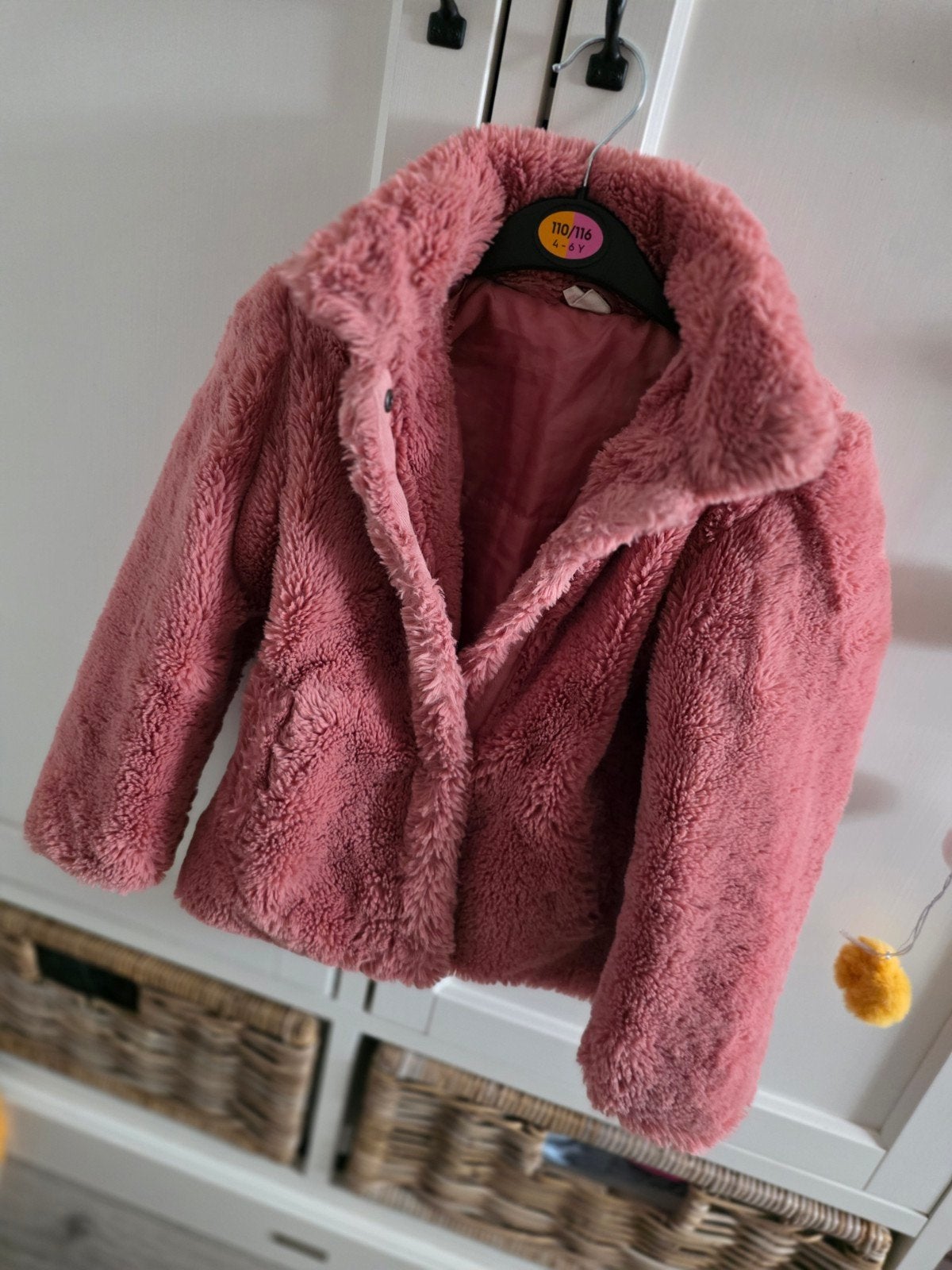 Hema Teddycoat/'Bontjas' Poederroze 122 128, Zo goed als nieuw, Hema, Jas, Verzenden