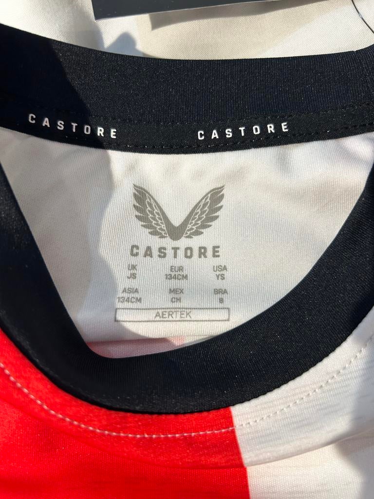 BNWT Feyenoord Thuisshirt Junior 134cm Castore 2024/25, Ophalen of Verzenden, Zo goed als nieuw